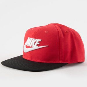 NIKE TRUE Child's Snapback Hat NWT Size 4-7